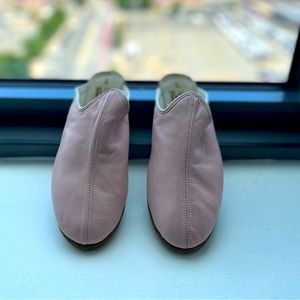 Rose pink Sabah slip-ons